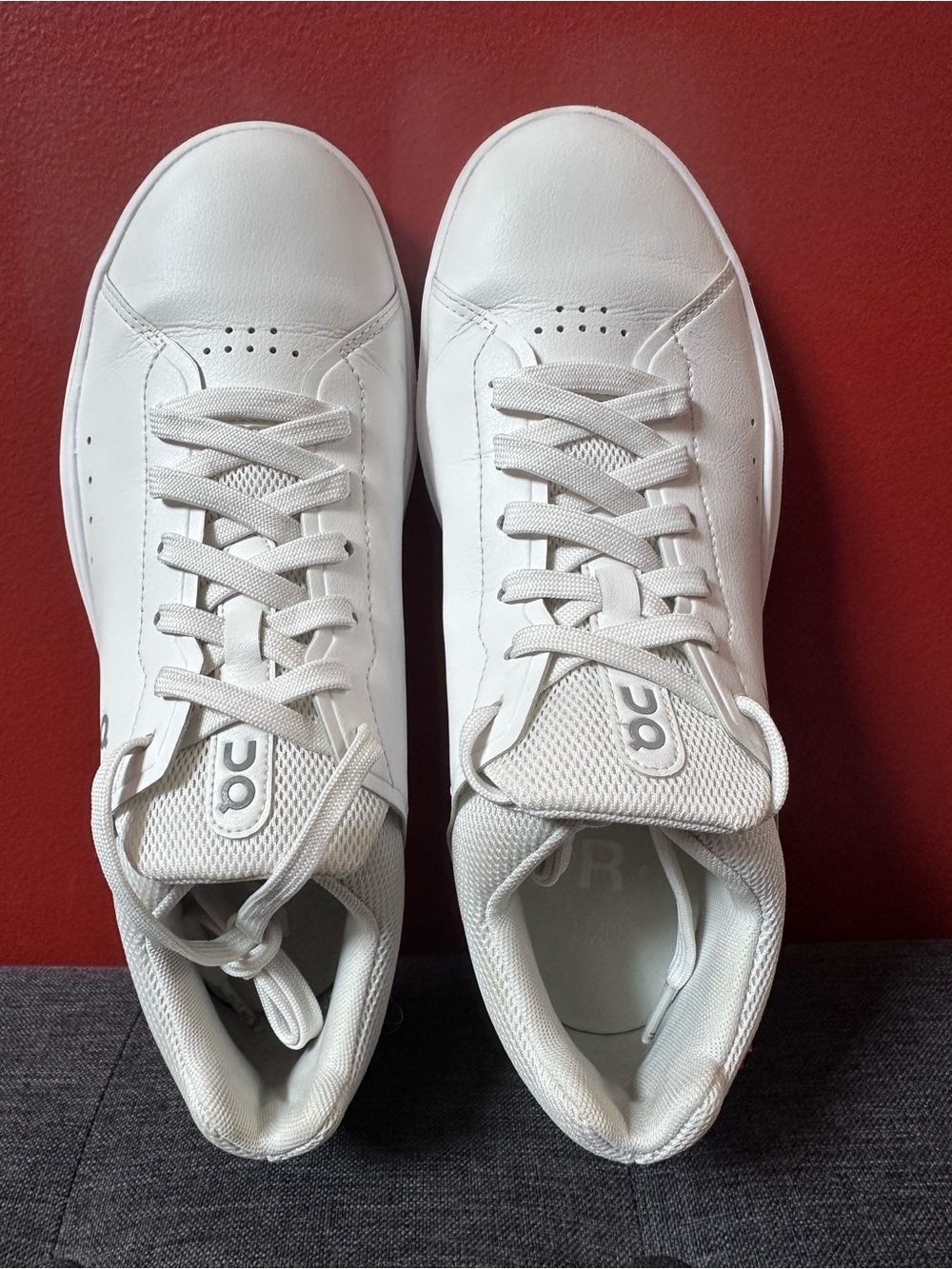 On Cloud The Roger Advantage All White Leather Sneaker Size Women’s US 9.5 - Picture 9 of 15